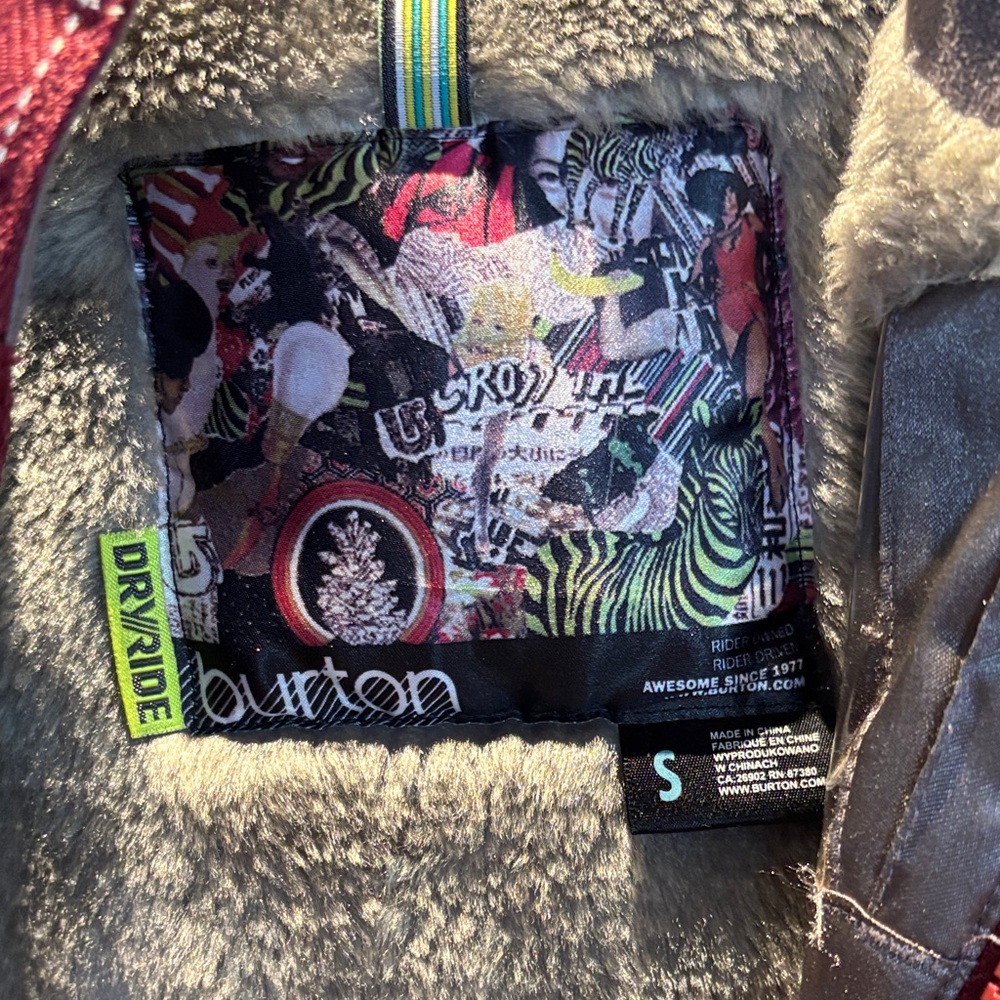 Burton Winter Jacket - Picture 2 of 4